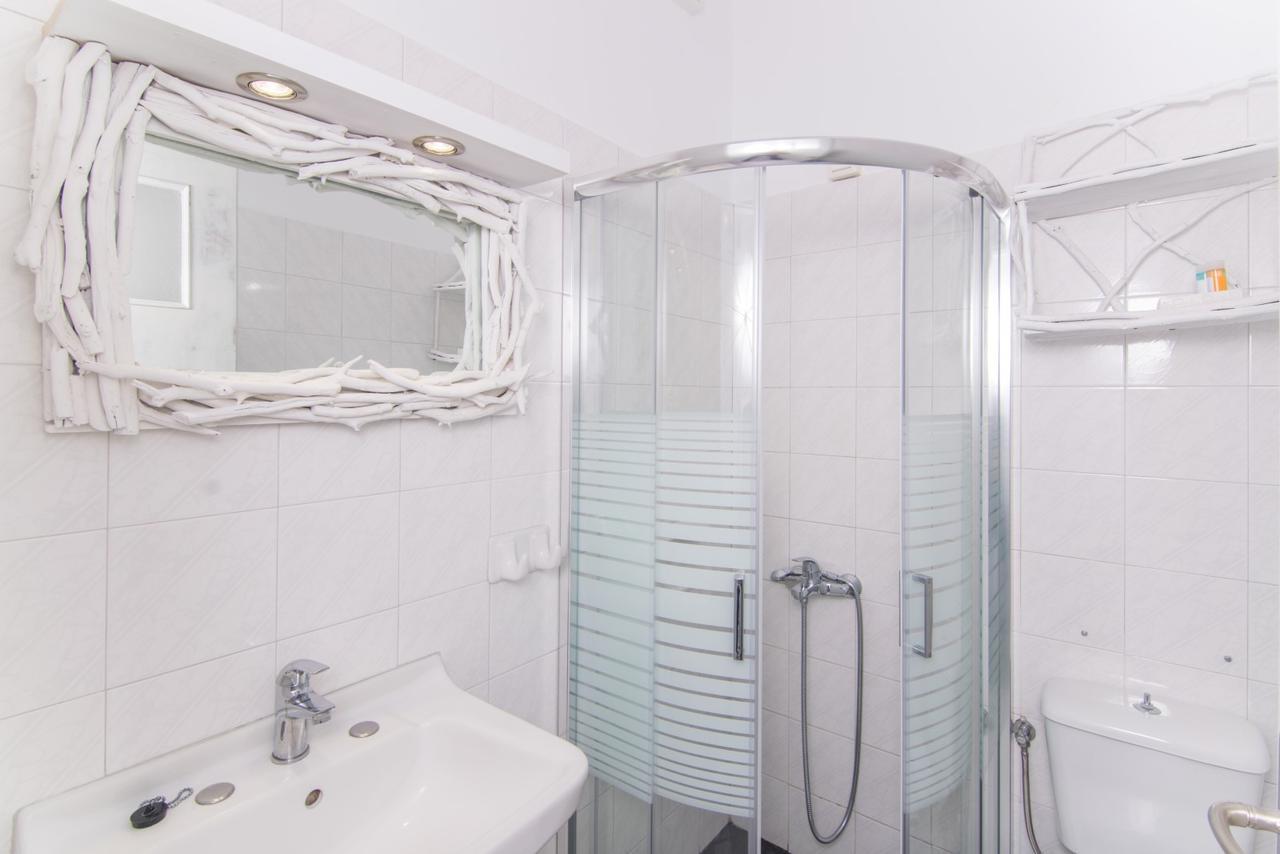 Terra Fos Naxos Aparthotel