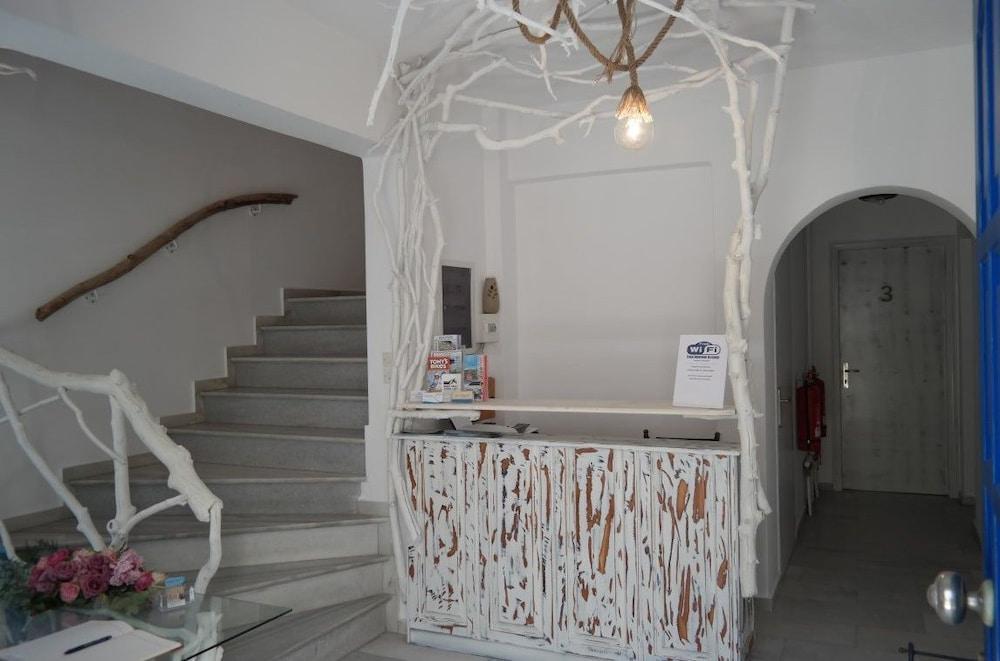 Terra Fos Naxos Appart hôtel